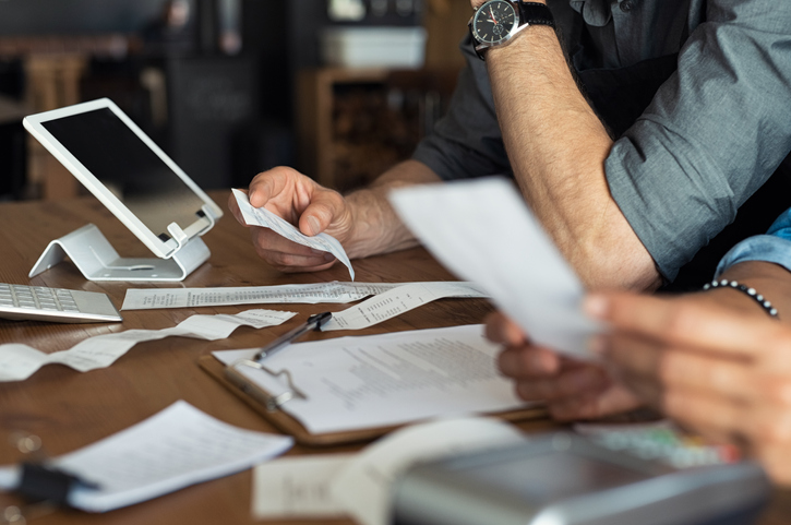 controlar gastos de empresa